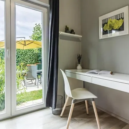 Modern And Elegant In A Quiet Part Of Pula
