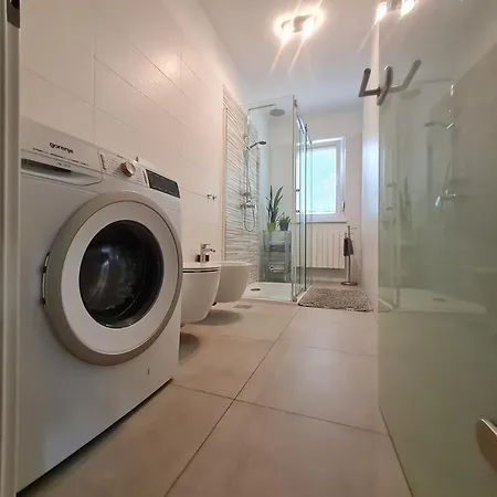 Modern And Elegant In A Quiet Part Of Pula