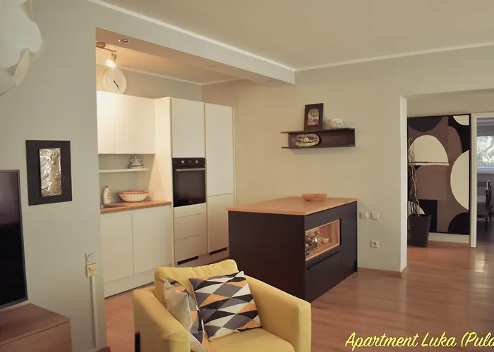 아파트 Modern And Elegant In A Quiet Part Of *