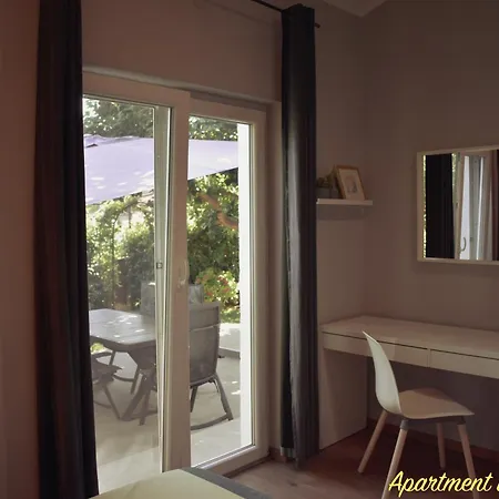 Modern And Elegant In A Quiet Part Of